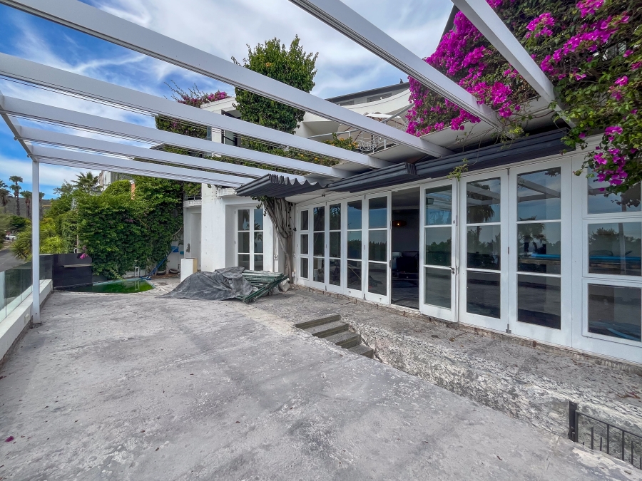 2 Bedroom Property for Sale in Fresnaye Western Cape